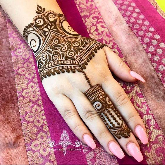 simple mehndi pictures