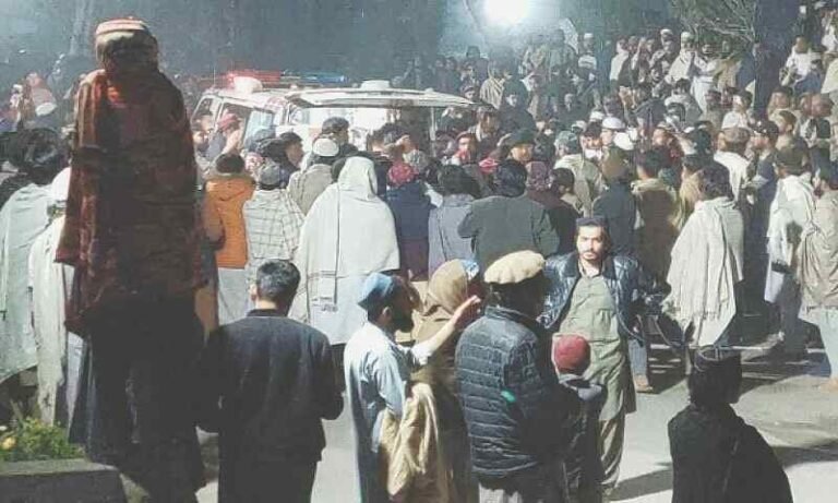 Deadly Suicide Attack Targets Police Compound in Bannu
